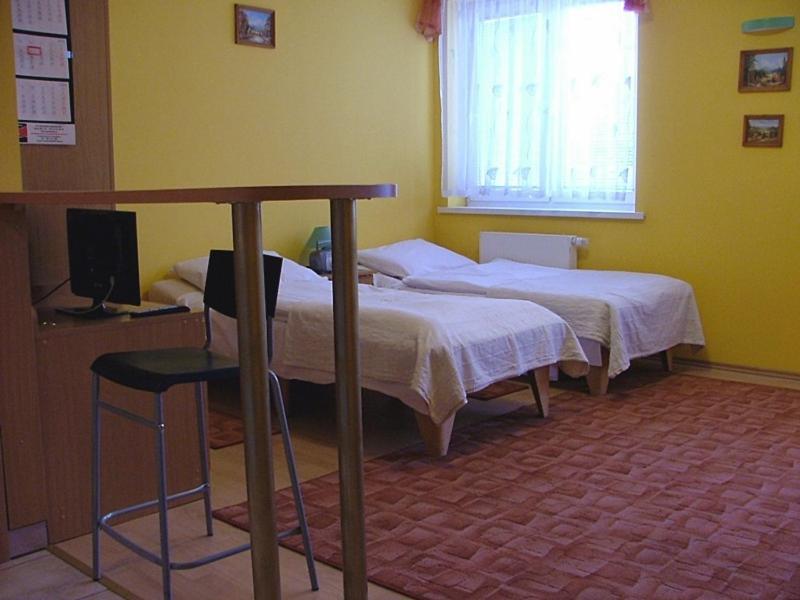 Dom Goscinny Pod Brzozami Poznań Chambre photo